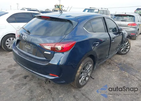 2018 Mazda Mazda3 Touring z USA, uszkodzony, nr VIN 3MZBN1L35JM273694